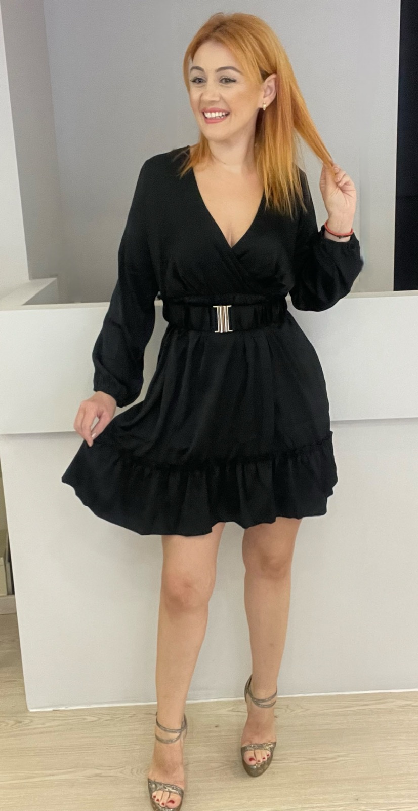 Γυναικείο Φόρεμα με Βολάν